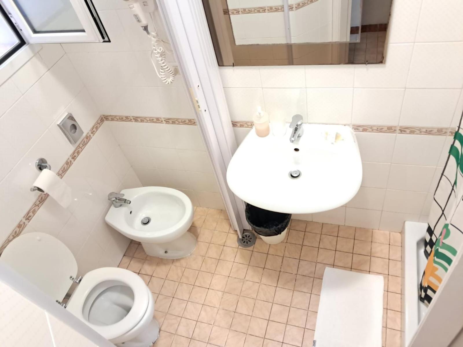 Nahid Accommodation Рим Экстерьер фото